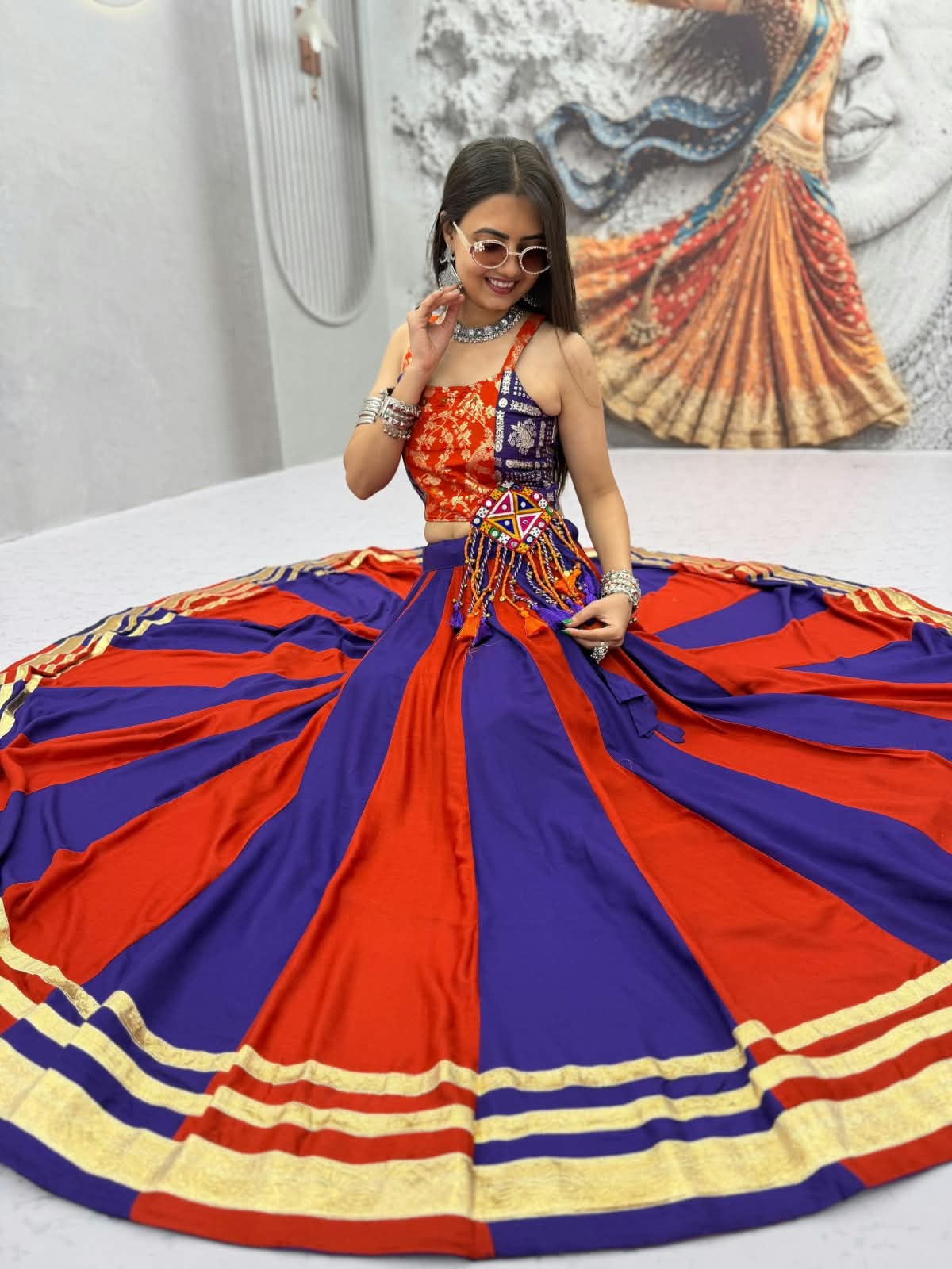 Aavira Gamthi Lehenga Choli